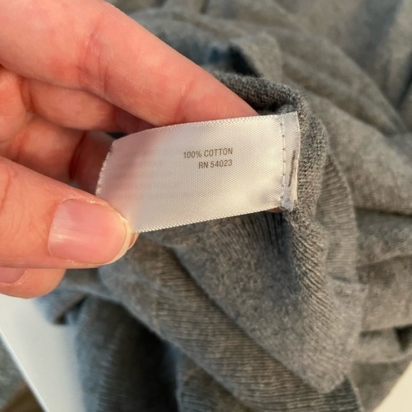 OLD NAVY • Men’s Grey Cotton V Neck Long Sleeve Sweater Size XL - Picture 5 of 5